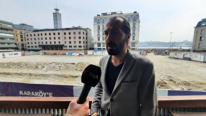 İbb’nin Bitmeyen Meydan Projesi, Karaköy Esnafını Bitirdi: “Zor Durumdayız, 15-20 Esnaf Dükkanlarını Kapatıp Gitti”