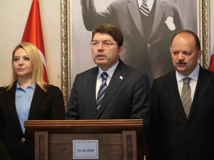 Terör Örgütü Adına Suç İşleyenlerin Cezası Yeniden Belirleniyor