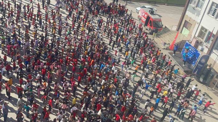 Şahinbey’den “Okulda Sporla Uyum” Projesi