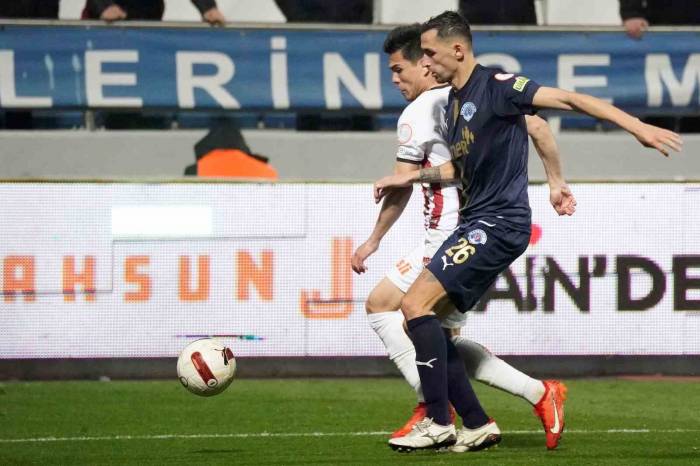 Trendyol Süper Lig: Kasımpaşa: 0 - Sivasspor: 0 (Maç Sonucu)