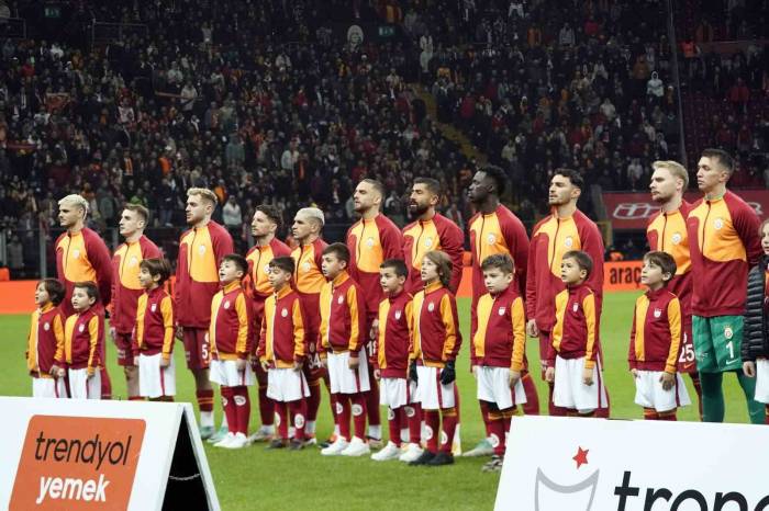 Galatasaray’da Derbide Hedef 3 Puan