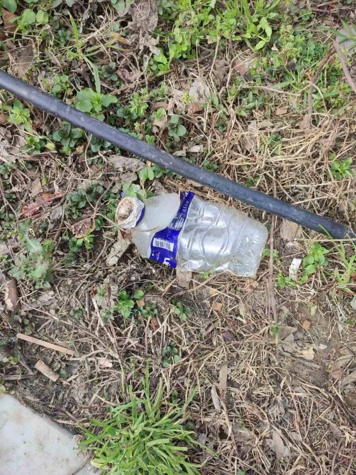 İstanbul’da Metroda Hayrete Düşüren Görüntü: Yolculara Aldırış Etmeden Uyuşturucu Madde Kullandı