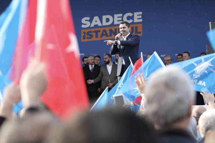 Küçükçekmece Mitinginde Konuşan Kurum: "istanbul’da Sokak Sokak Büyüyen Bir Değişim Dalgası Var”