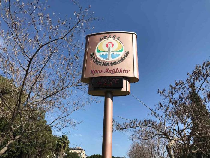 Adana’da Mart Ayında Yaz Havası