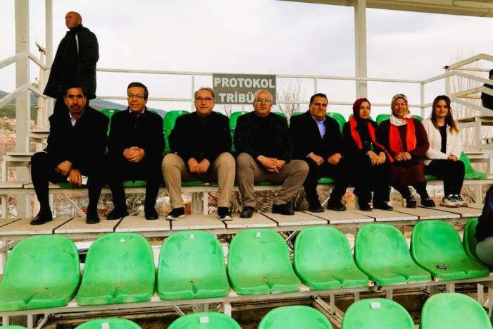 Başkan Arslan Çameli Belediyespor’u Yalnız Bırakmadı