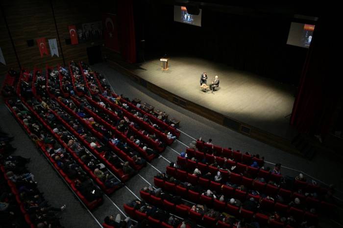 Nursaçan Ve Aygül Çayırovalılar İle Buluştu