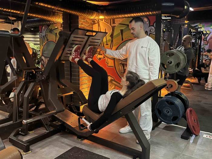 Yaz Aylarına Fit Girmek İsteyenler İçin Spora Başlamanın Tam Zamanı