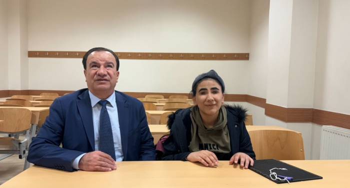 Cumhurbaşkanı’ndan İlham Alan Görme Engelli Kız, İlahiyat Fakültesini Dereceyle Kazandı