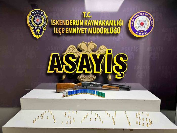 İskenderun’da Polis Ekipleri Tarafından Asayiş Uygulaması Yapıldı