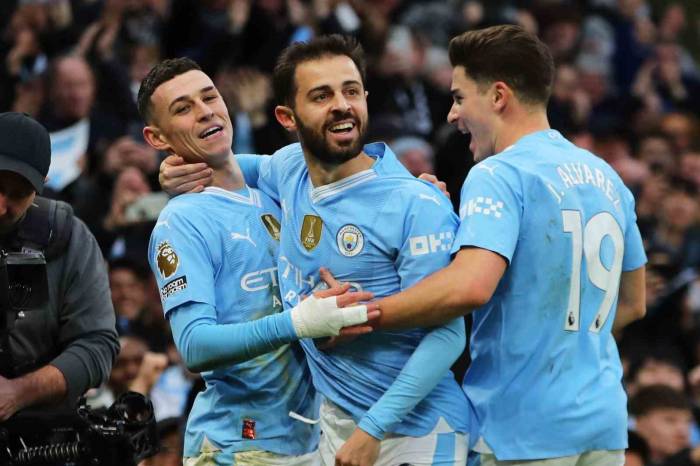 Manchester Derbisinde Kazanan Maviler Oldu