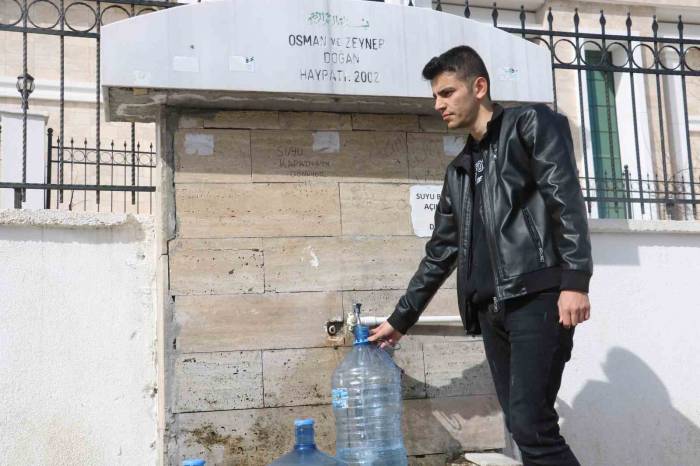 ’tavşan Ateşi’ Tehlikesiyle Kapatılan Çeşmelere Tekrar Su Verildi