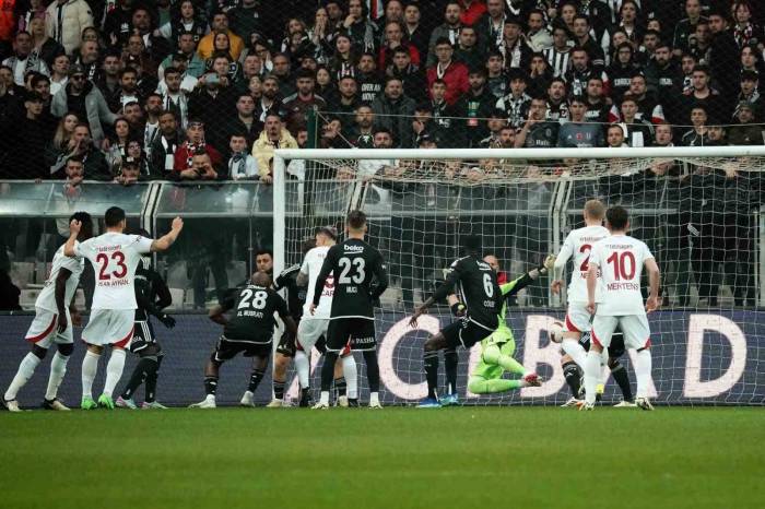 Beşiktaş’ın 5 Maçlık Gol Yememe Serisi Sona Erdi