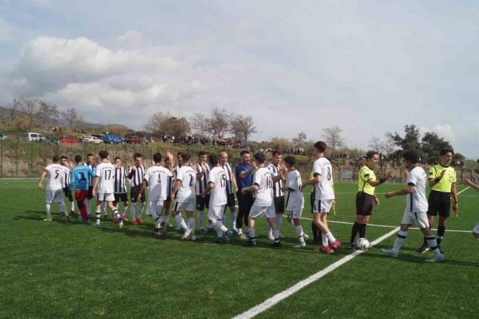 Çobanisa Futbol Sahasında İlk Düdük Çaldı