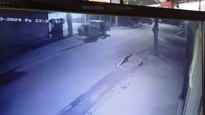 Çöpte At Eti Bulunmuştu, Güvenlik Kamera Görüntüsü Ortaya Çıktı