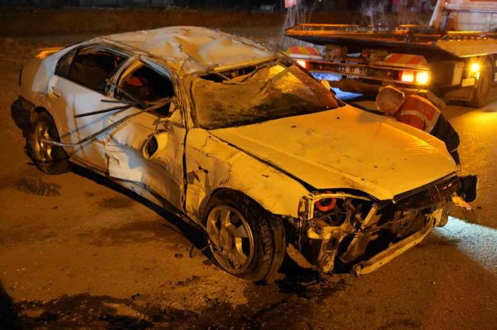 Alkolü Sürücü Takla Attı: 2 Yaralı