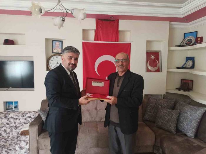 Aydın’da Şehit Aileleri Ve Gaziler Yalnız Bırakılmıyor