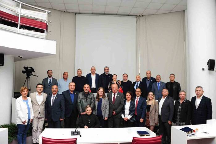 Başkan Çalkaya: "Başımız Dik, Alnımız Açık Balçova Sokaklarında Gezeceğiz"