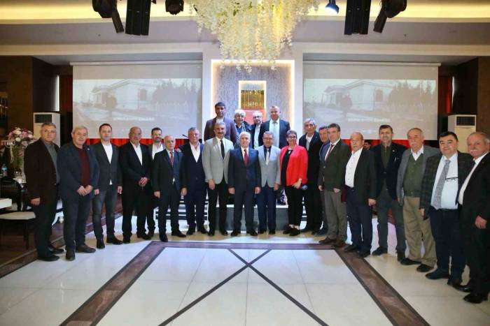 Bozbey: “Başarımızın Arkasında Esnafın Gücü Var”