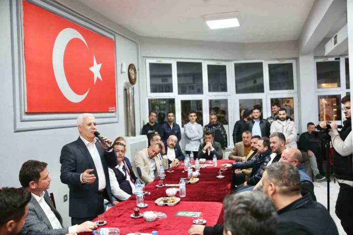 Bozbey’den Demirtaş Pazar Yerine Eleştiri