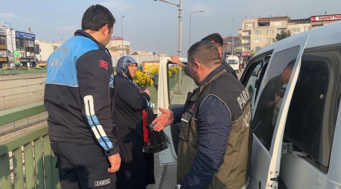 Bursa’da Dilenci Operasyonu...polis Ve Zabıta Birer Birer Topladı