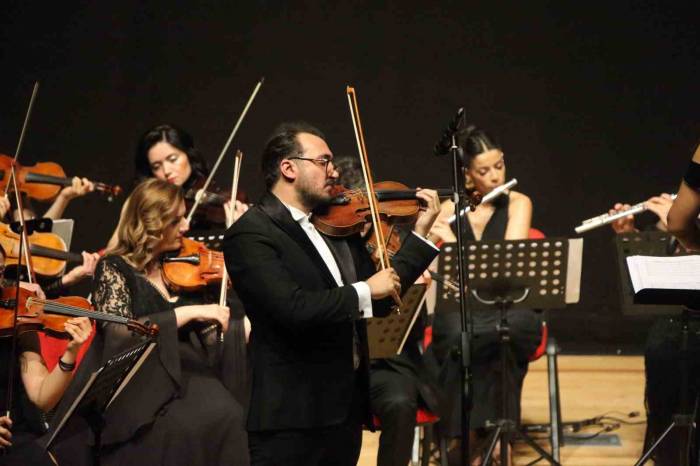 Denizli Filarmoni Orkestrası’ndan Muhteşem Konser