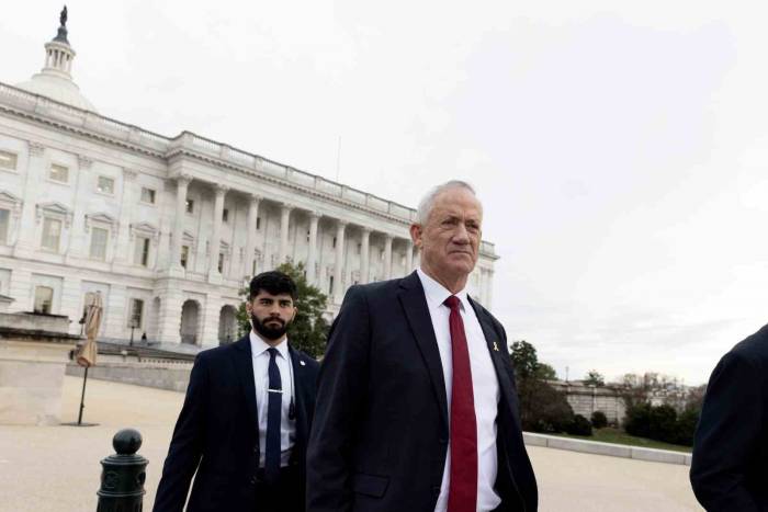Gantz, Netanyahu’nun Tepkisine Rağmen Washington Temaslarına Başladı