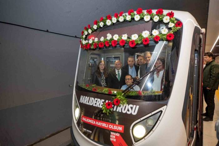 Narlıdere Metrosunda Kaymakamlık İstasyonu Da Açıldı