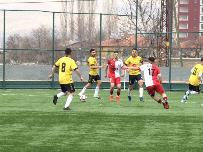 Kayseri 2. Amatör Küme: Sanayi Esnafspor: 4-alsancakspor: 3