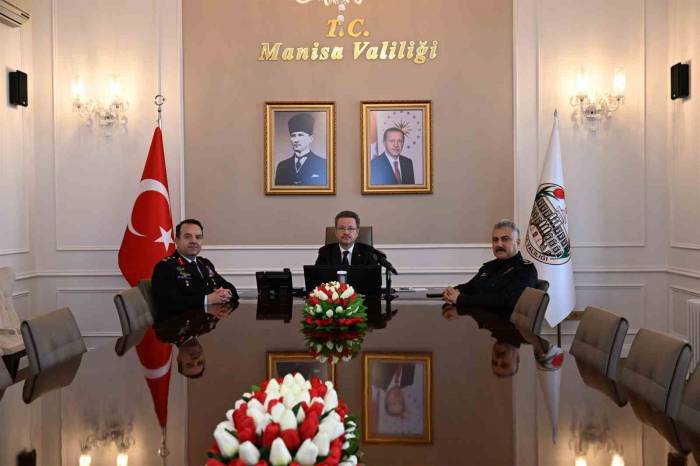 Vali Ünlü: “1 Milyon 389 Bin 192 Adet Narkotik İlaç Ele Geçirildi”