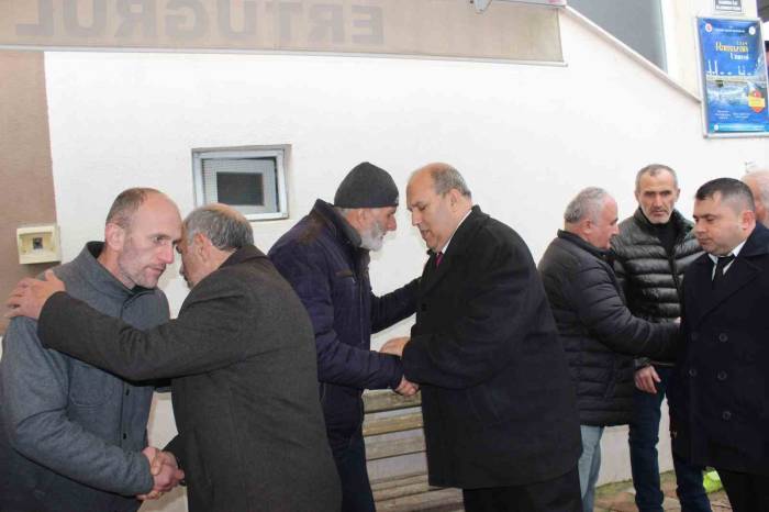 18 Yaşındaki Üniversite Öğrencisi Kansere Yeniş Düştü