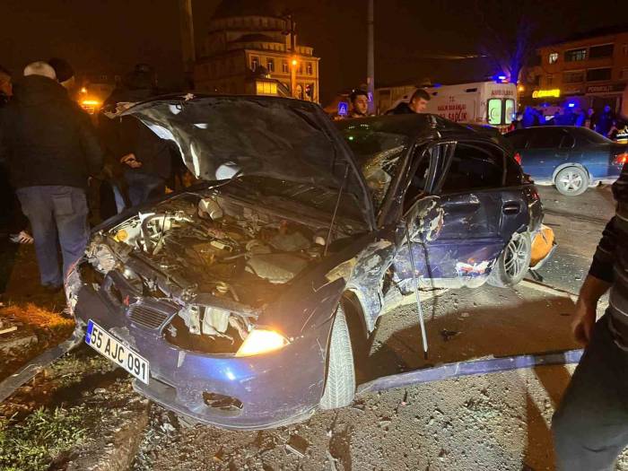 Samsun’da 3 Araçlı Kaza: 5 Yaralı