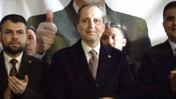 Fatih Erbakan: "Yeniden Refah Partisi Anadolu’yu Kasıp Kavuruyor"