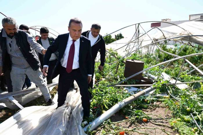 Kumluca’da Hortum Felaketinin Yaraları Sarılıyor