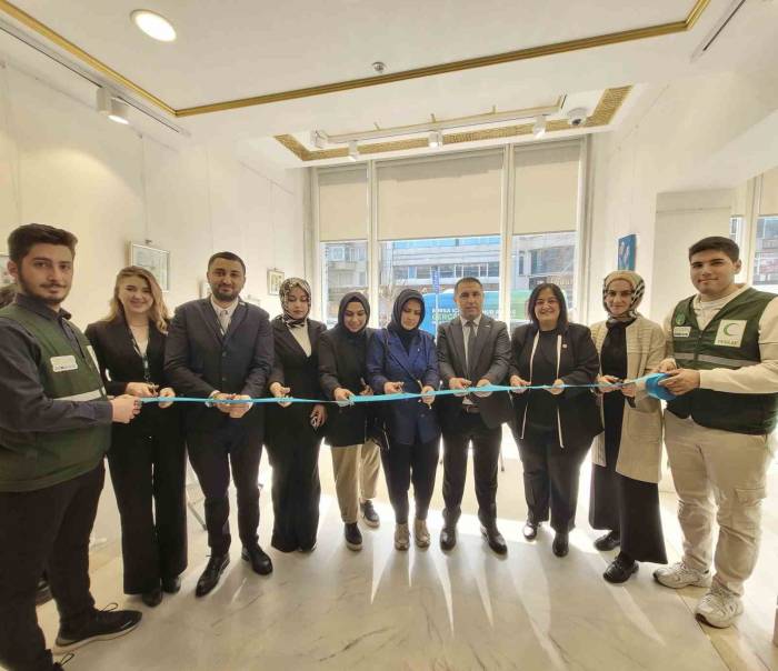 Bağımlılıkla Mücadelenin Sergisi