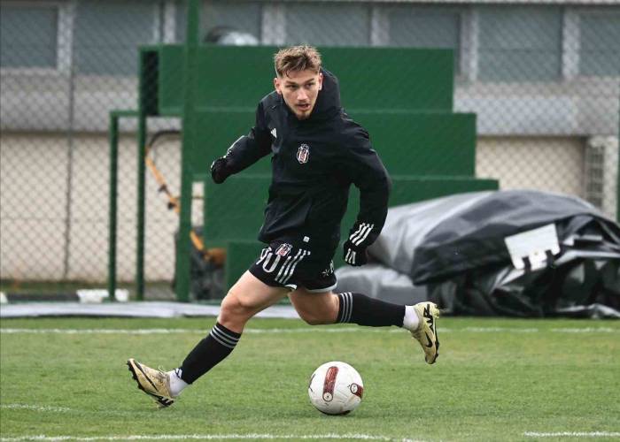 Beşiktaş’ta Al-musrati, Bugünkü İdmanda Yer Almadı