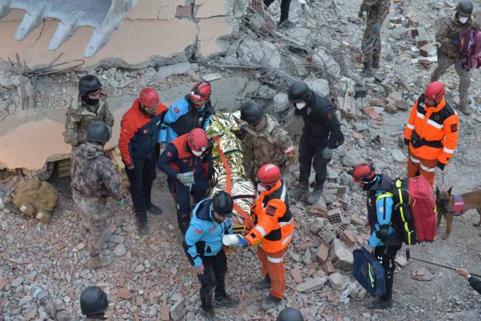 Hakkari’de Deprem Tatbikatı