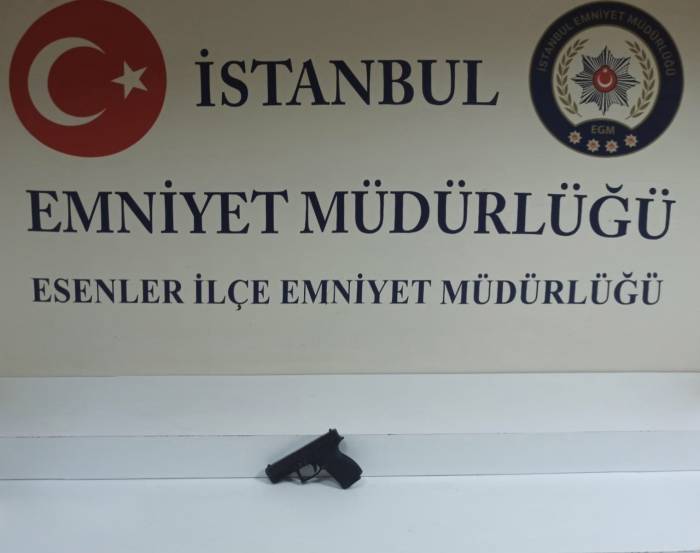 Esenler’de Silahlı Alacak Verecek Kavgası: 2 Yaralı