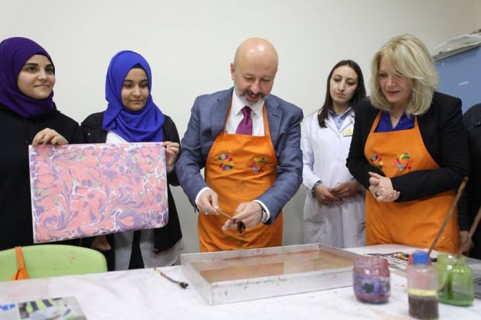 Başkan Çolakbayrakdar, “Kadınlarımız, Bir Ömür Boyu Kıymetli Ve Değerlidir”