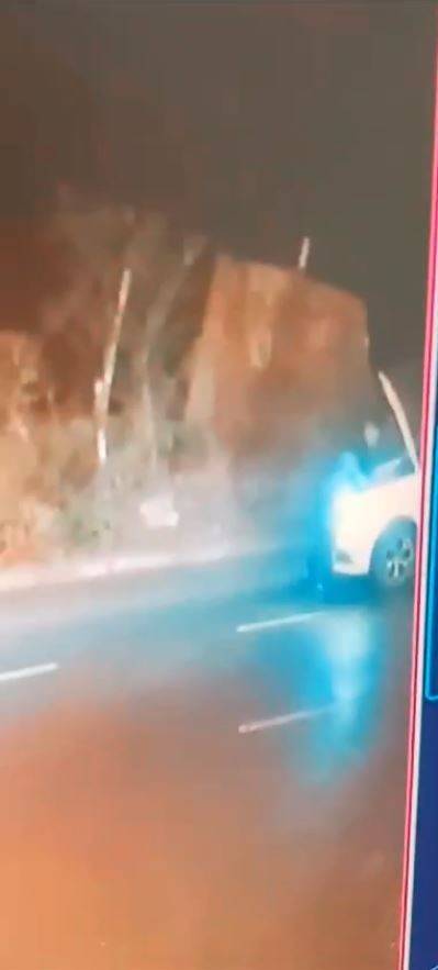 Kaputtan Çıkardığı Tabanca İle Etrafa Rastgele Ateş Açtı: O Anlar Kamerada