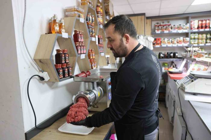 Nevşehirli Kasap Zam Yerine İndirim Yaptı