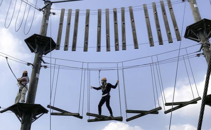 Üniversite Öğrencileri Macera Park’ta Cesaretlerini Test Ettiler