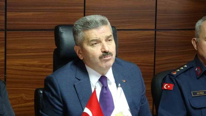 Uşak’ta Suçla Mücadele Faaliyetleri Değerlendirme Toplantısı Gerçekleştirildi