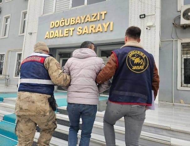 Ağrı’da Aranan 3 Firari Yakalandı