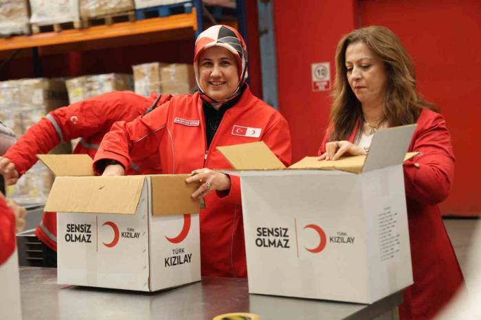 Türk Kızılay’dan Ramazan’a Özel ’sensiz Olmaz’ Kampanyası