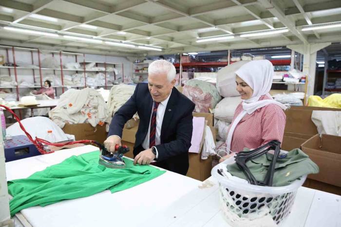 Kadınlar, Bozbey’le Gülümsedi