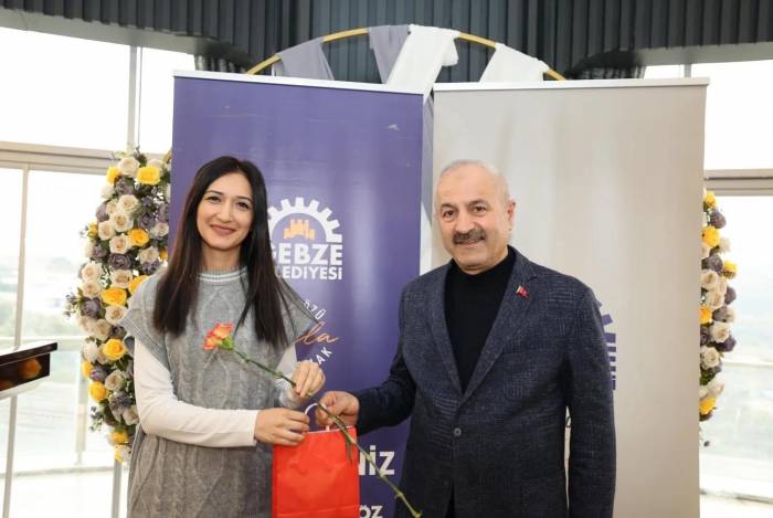 Büyükgöz’den Kadın Personellere: "Sizlerin Hassasiyetiyle Projelerimiz Değerleniyor"