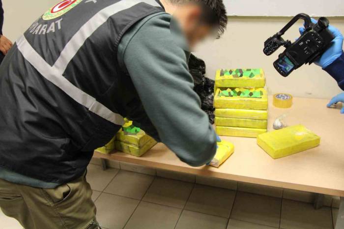 Mersin, Kapıkule, Habur’da Kaçakçılara Büyük Darbe