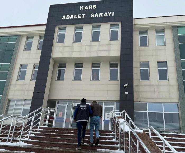 Kars Polisinden Metamfetamin Operasyonu