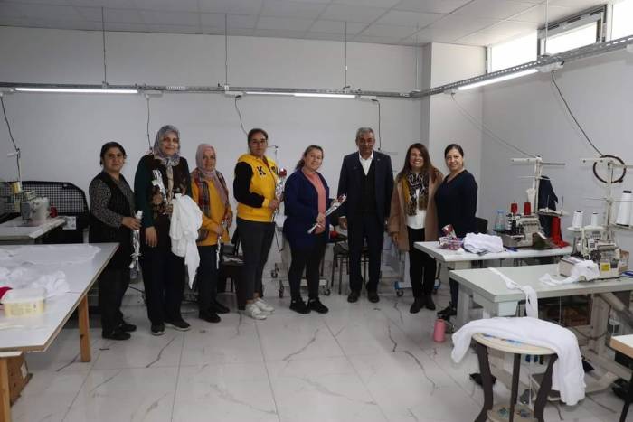 Başkan Kaplan Kadınları Unutmadı