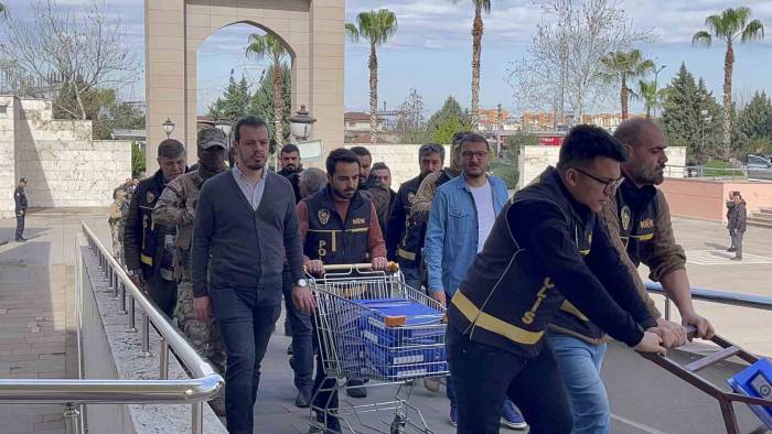 "Mahzen-3" Operasyonunda Yakalanan 52 Şüpheliden 39’u Tutuklandı